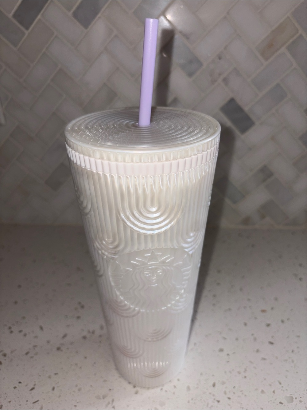 Starbucks 24 fl oz/710 mL plastic cold beverage straw cup tumbler